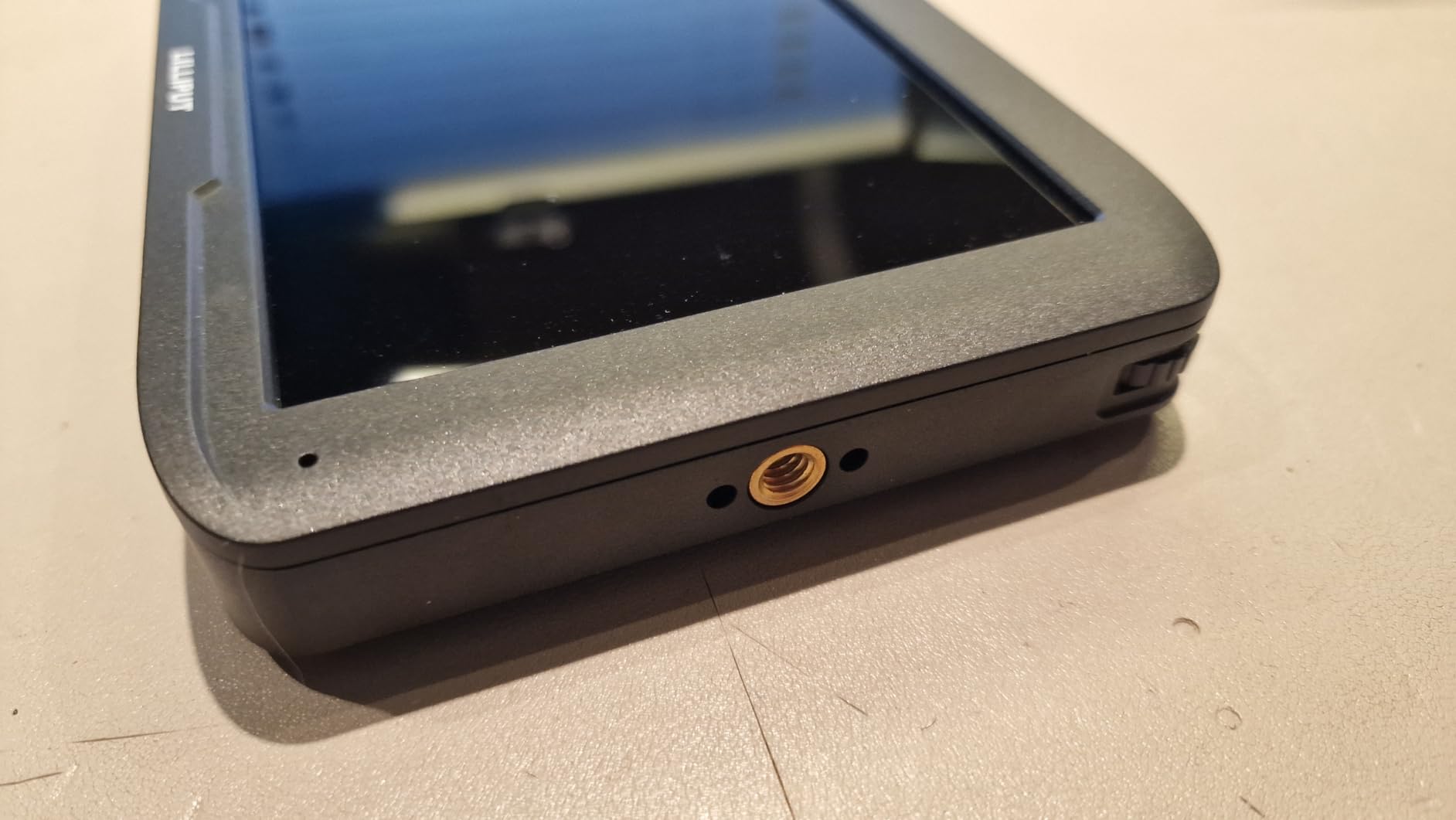 Lilliput V7 moniteur caméra 7" 4K HDMI commande vocale