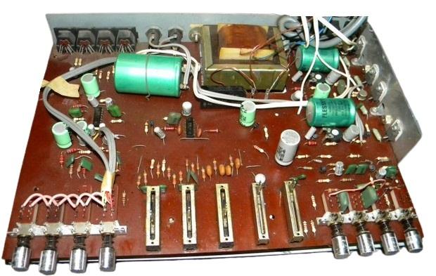 Amstrad Audio Integra 4000 amplificateur stéréo 12W