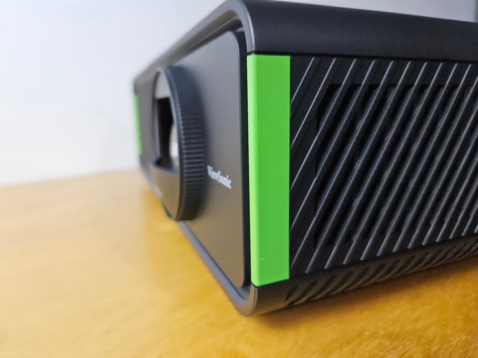 ViewSonic X2-4K vidéoprojecteur LED 4K courte focale