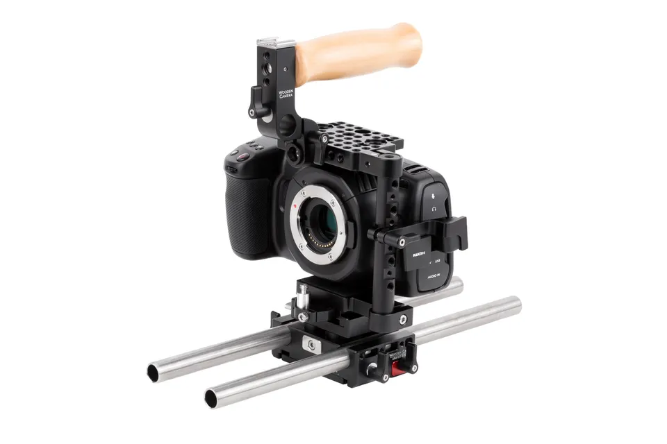 Wooden Camera Unified BMPCC 4K/6K kit cage Base