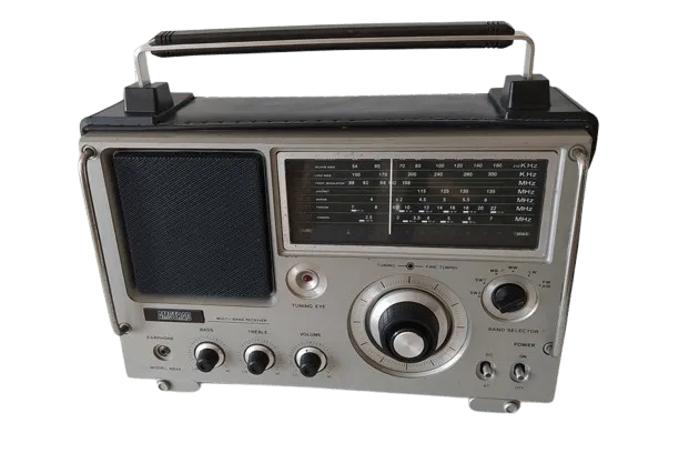 Amstrad Audio 6010 radio multibande portable