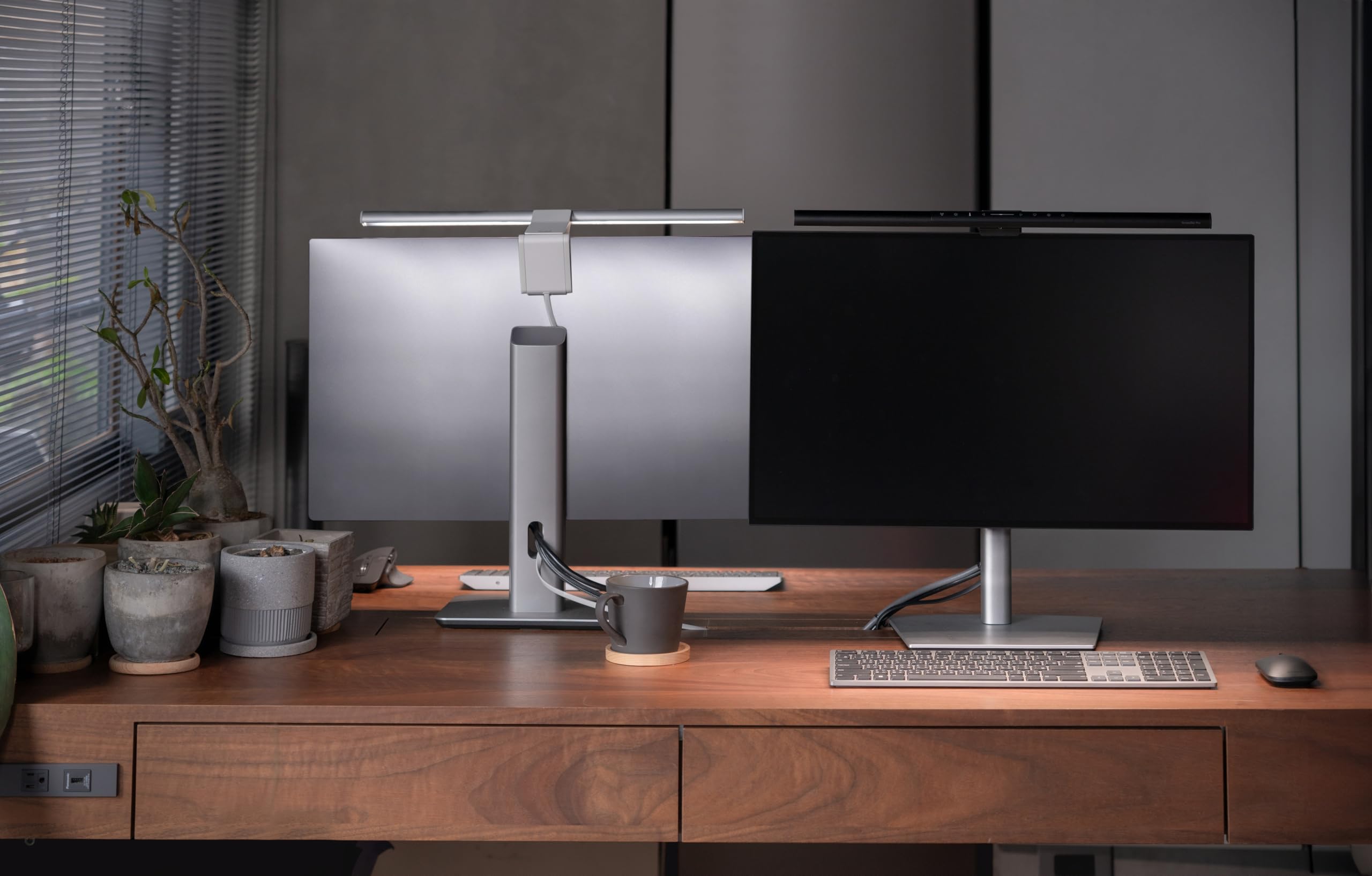 BenQ ScreenBar Pro barre écran LED argenté anti-reflet