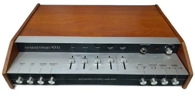 Amstrad Audio Integra 4000 amplificateur stéréo 12W