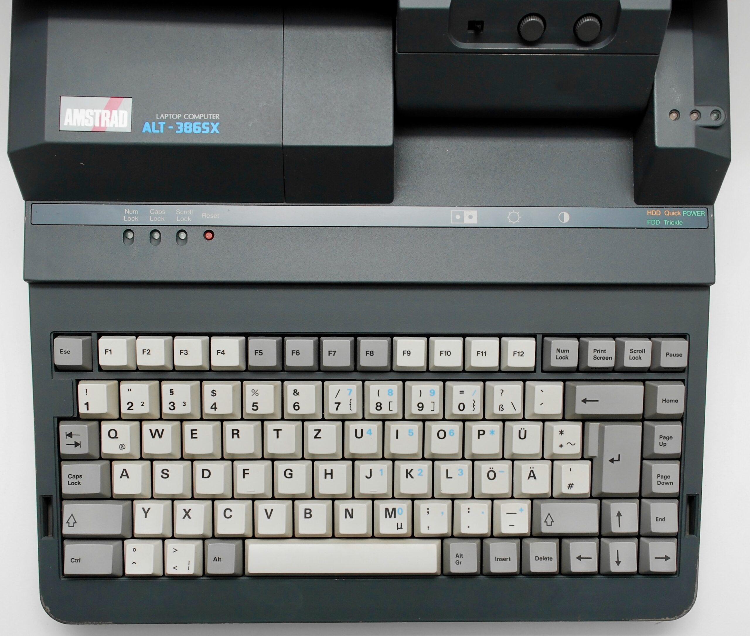 Amstrad Computer ALT286 ALT386 ordinateur portable 1990