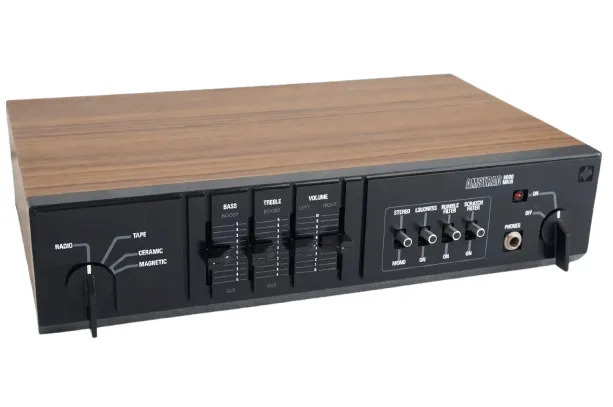 Amstrad Audio 8000 Mk3 amplificateur stéréo vintage 1975