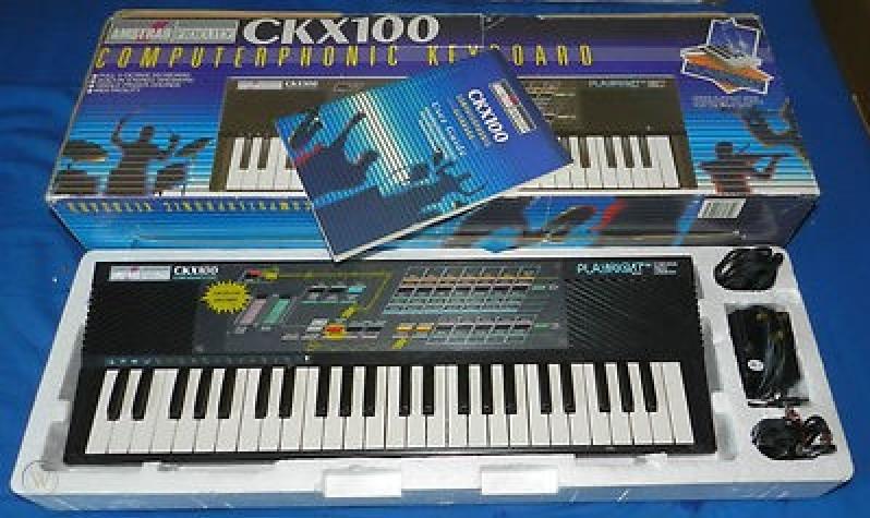 Amstrad CKX100 clavier musical 49 touches Playright 1988